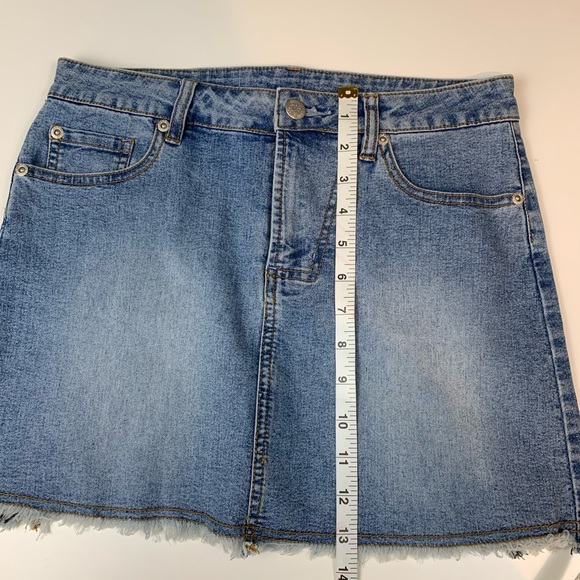 725 Original Denim Skirt Size Small - Picture 4 of 6